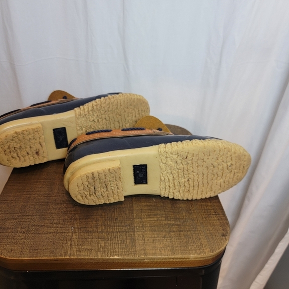 Vintage Duck Slip On Rain Shoes. Made In USA - Picture 3 of 7